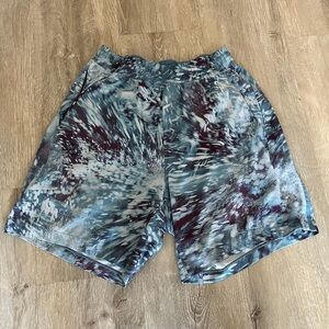 Lululemon Men’s Shorts XS 7” inseam